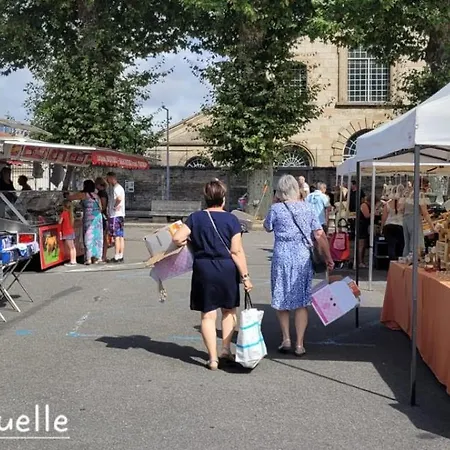 Le Cerf Au Bois Dormant * Ruelle-sur-Touvre