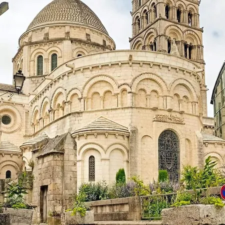 Le Cerf Au Bois Dormant Apartamento Ruelle-sur-Touvre