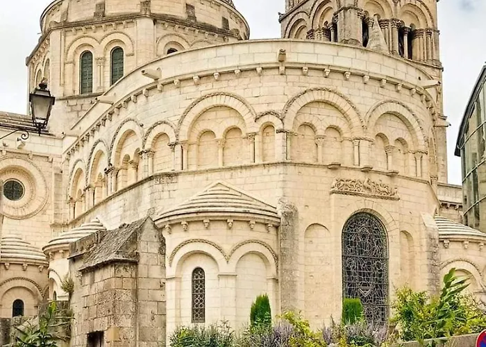 Le Cerf Au Bois Dormant Apartamento Ruelle-sur-Touvre
