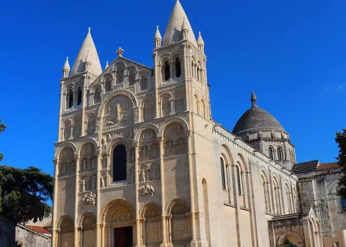 Le Cerf Au Bois Dormant Apartamento *